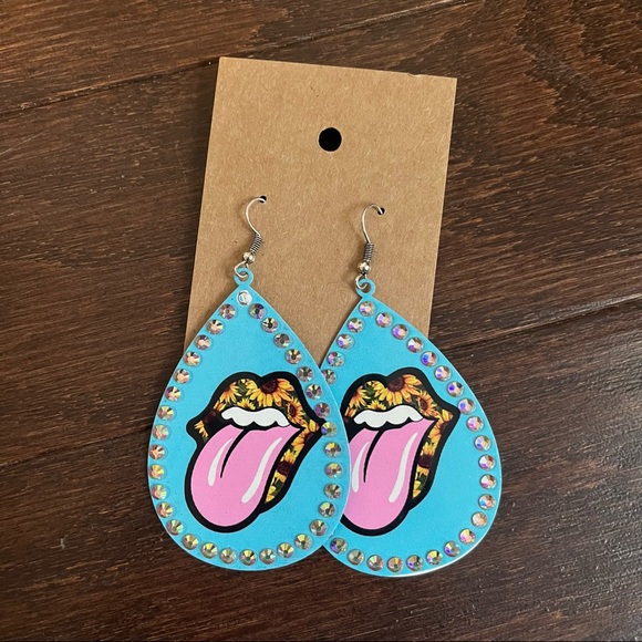 Sunflower Lippy Earrings - Picture 1 of 1